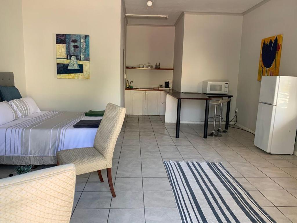 Le Grec Wine Tram Apartment Franschhoek Εξωτερικό φωτογραφία